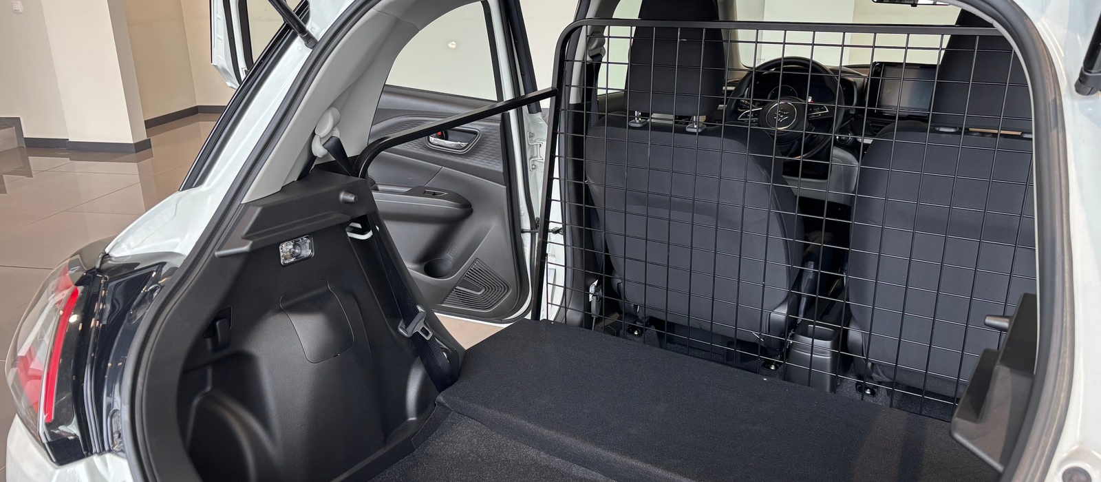 SWIFT VAN